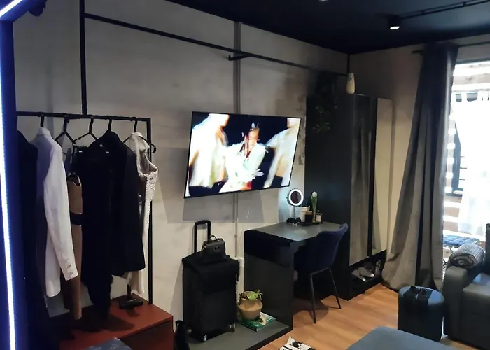 Center Urban * 地拉那